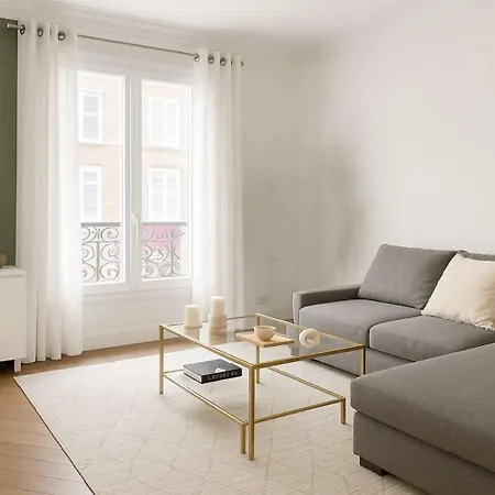 Apartment Arc De Triomphe - Premium With Lift For 6